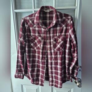 Women's Plaid Button-Down Shirt - Burgundy